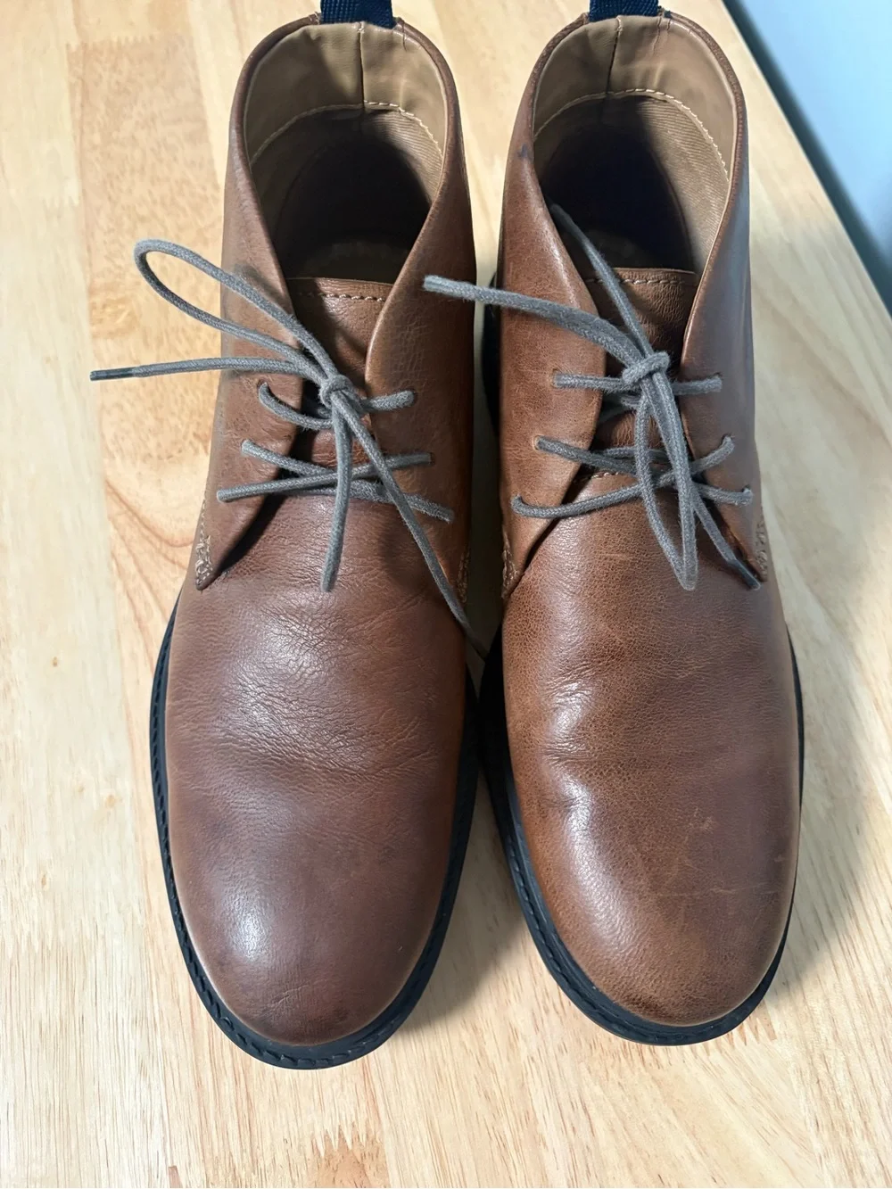 Steve Madden Men's Brown Leather Chukka Boots - Classic Lace-Up Size 7.5